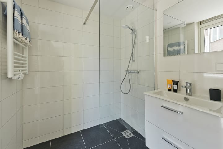 Foto 13 van Hugo de Grootplein 7-1