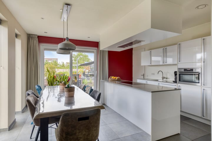 Foto 10 van Emmastraat 20