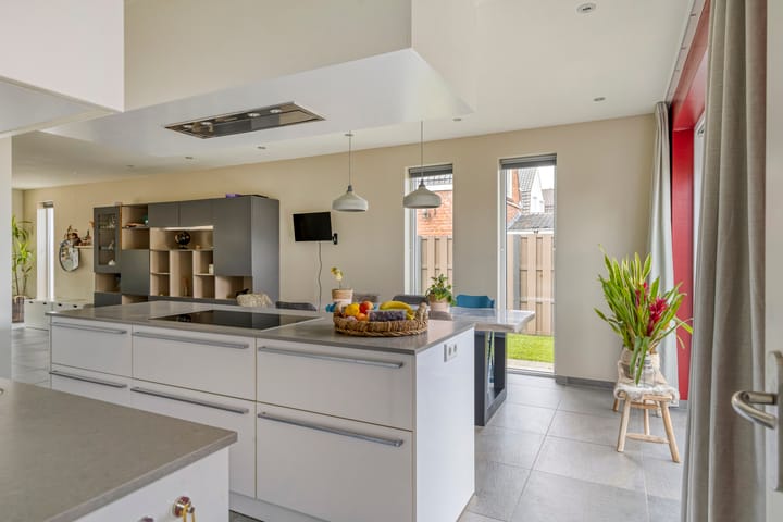 Foto 11 van Emmastraat 20