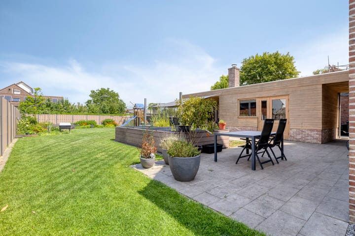 Foto 30 van Emmastraat 20