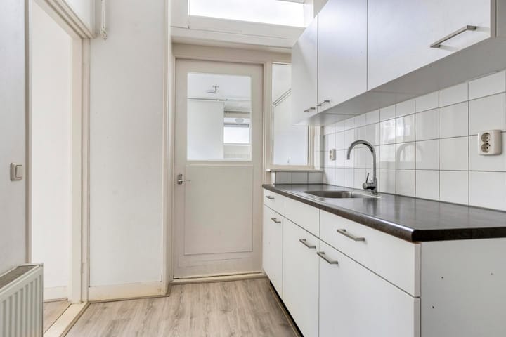 Photo 15 of Accamastraat 17