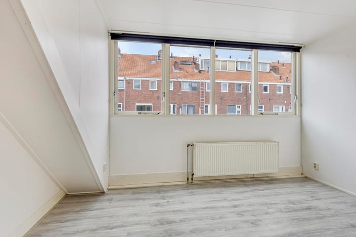 Photo 22 of Accamastraat 17