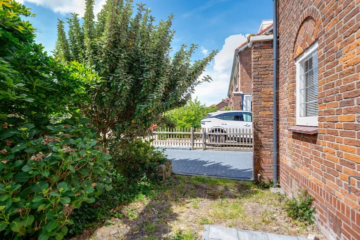 Foto 17 van Julianastraat 23