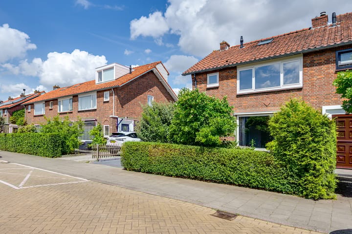 Foto 33 van Julianastraat 23