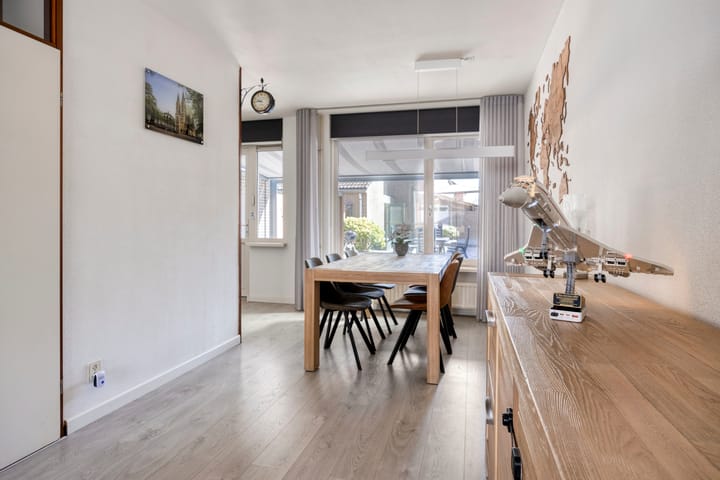 Photo 9 of Huurvaarderstraat 124