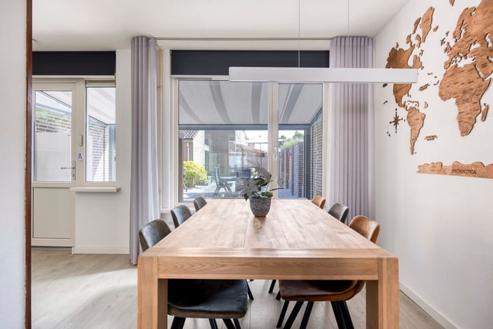 Photo 11 of Huurvaarderstraat 124