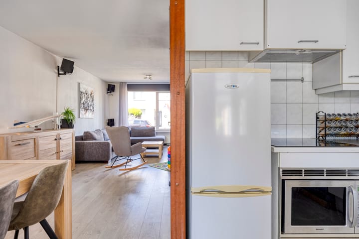 Photo 12 of Huurvaarderstraat 124