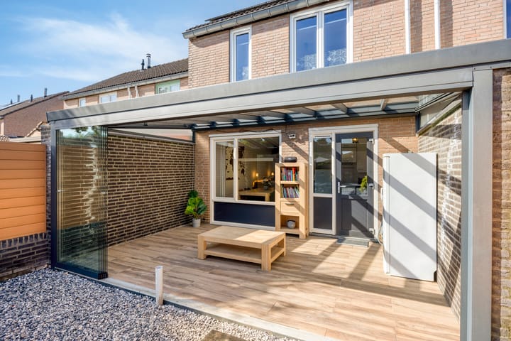 Photo 32 of Huurvaarderstraat 124