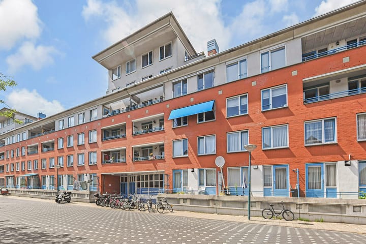 Photo 1 of Thijssestraat 305