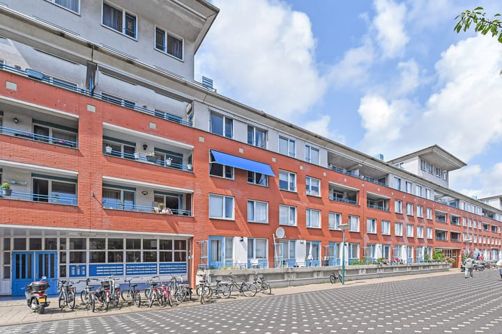 Photo 6 of Thijssestraat 305