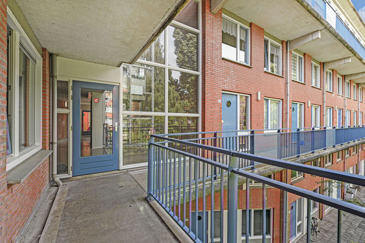 Photo 10 of Thijssestraat 305