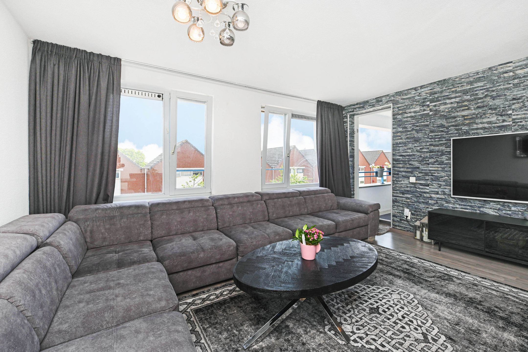 Photo 15 of Thijssestraat 305