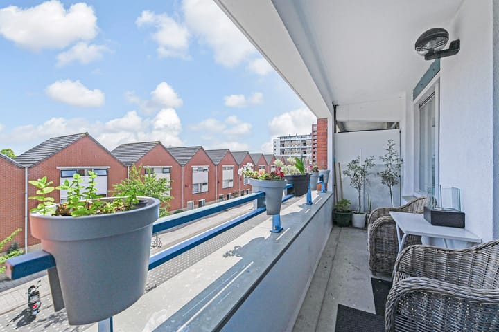 Photo 32 of Thijssestraat 305