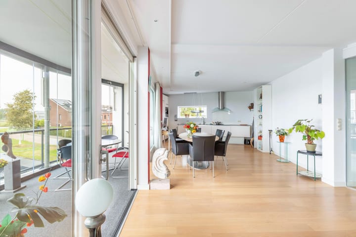 Photo 12 of Dagpauwoog 37