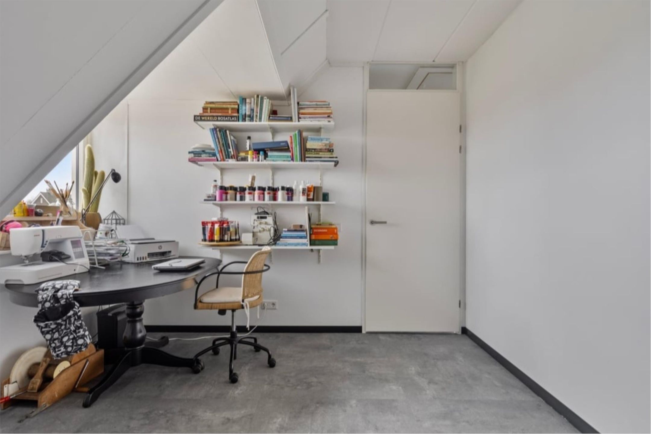 Photo 18 of Oostkerkestraat 8