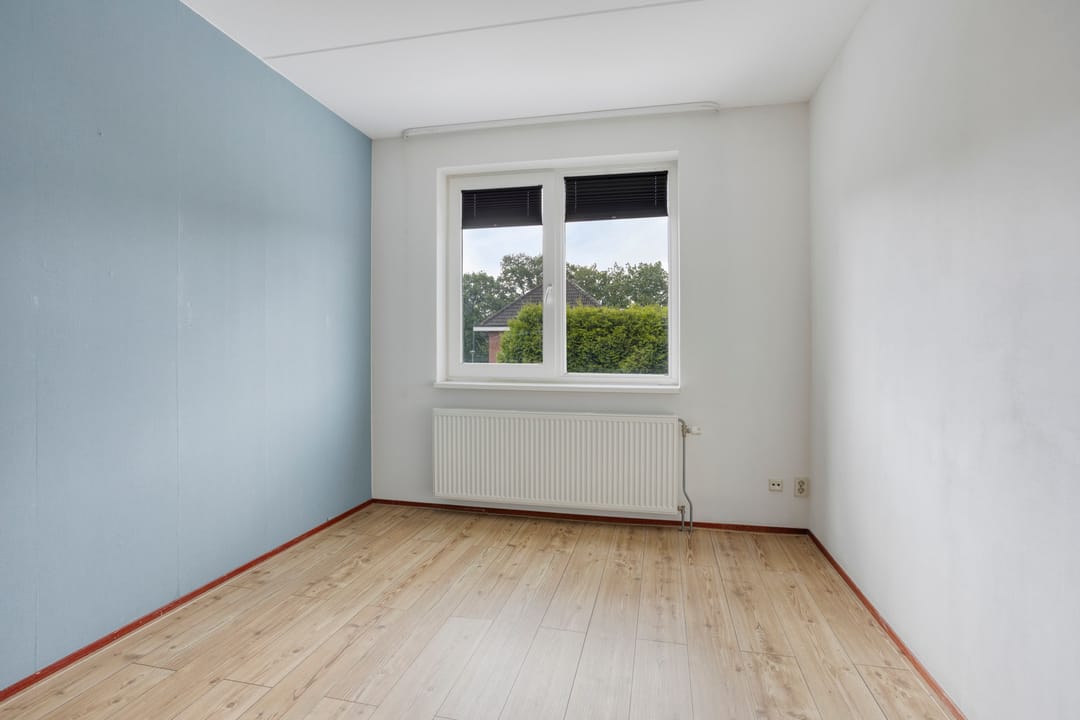 Foto 13 van Smaragd 36