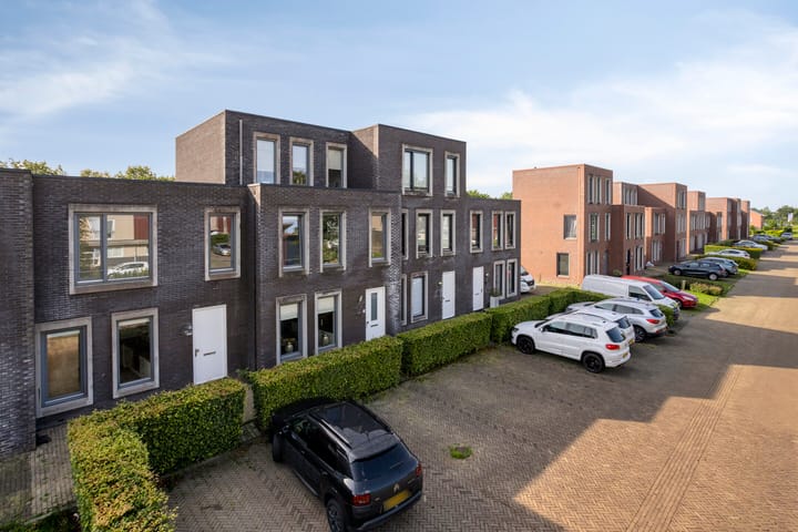 Foto 29 van Smaragd 36