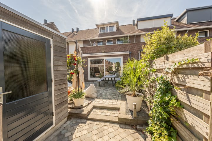 Foto 46 van Valeriaan 7