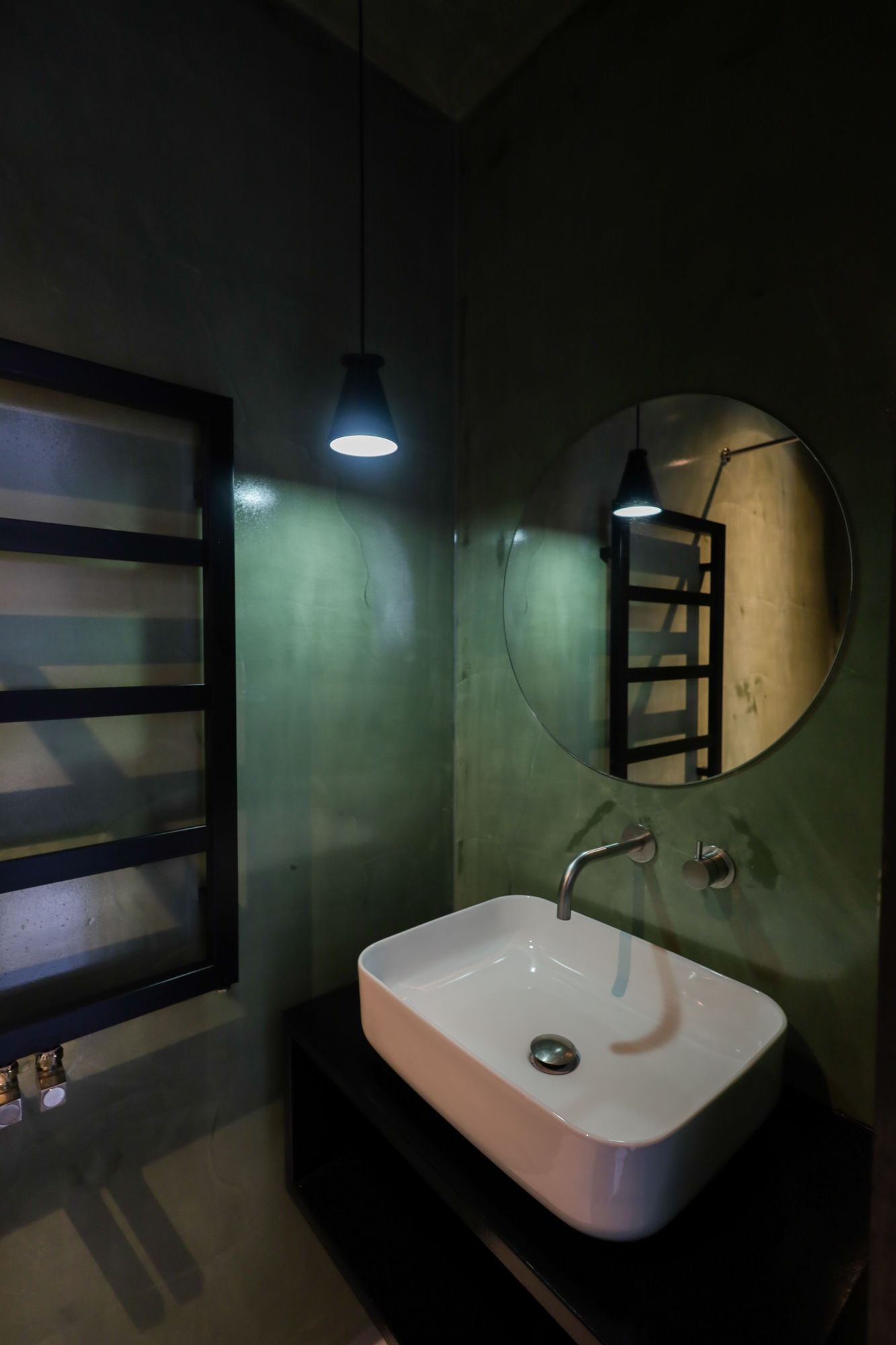 Foto 14 van Warmoesstraat 98-G