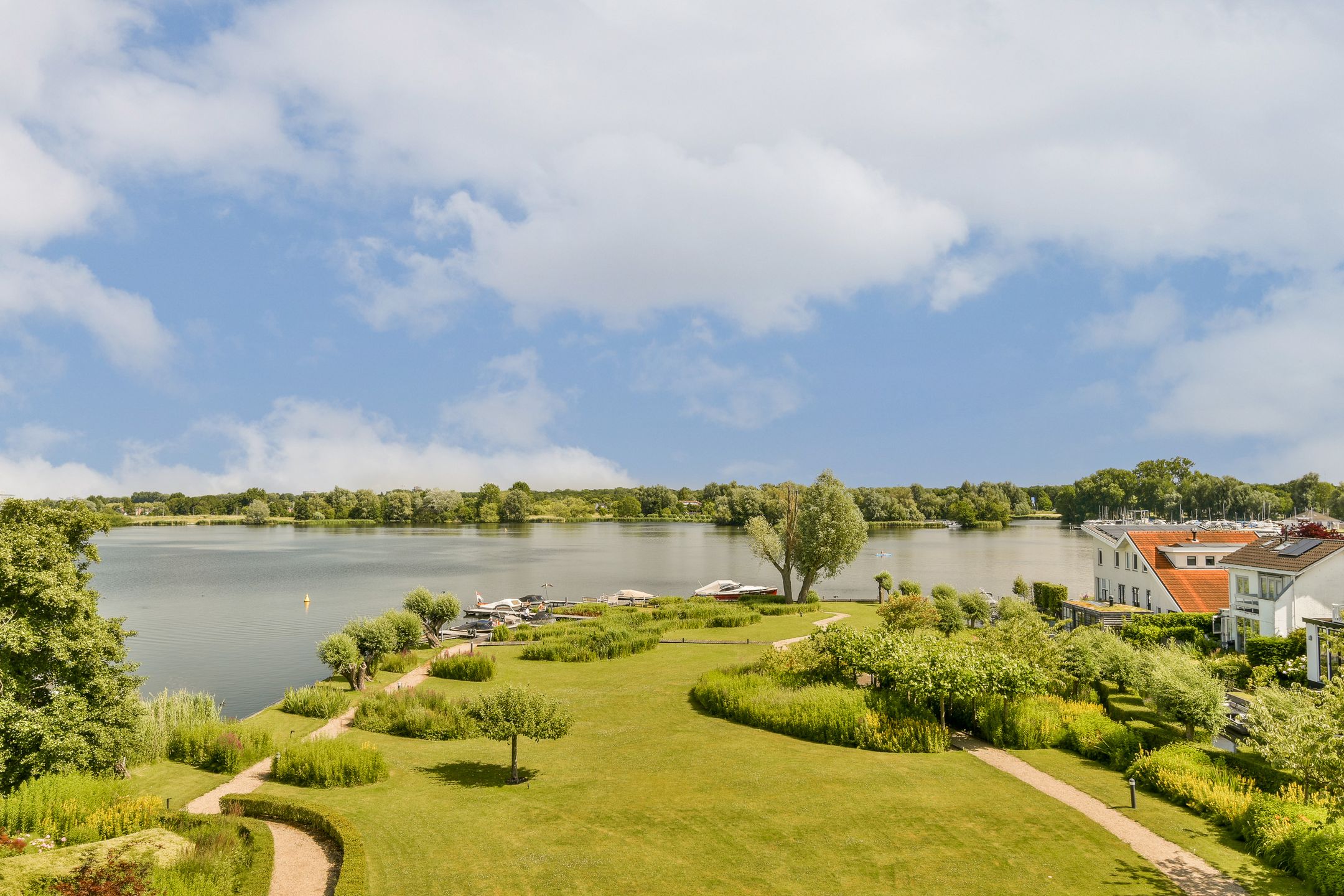 Foto 6 van Straatweg 216-C