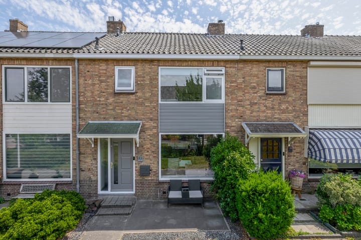 Foto 1 van van Linschotenstraat 12