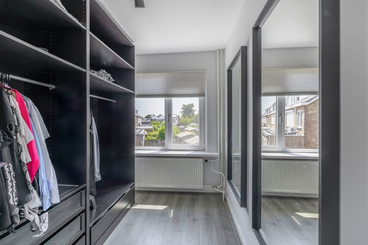 Foto 21 van van Linschotenstraat 12