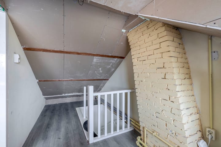 Foto 22 van van Linschotenstraat 12