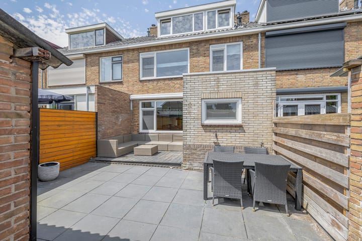 Foto 28 van van Linschotenstraat 12