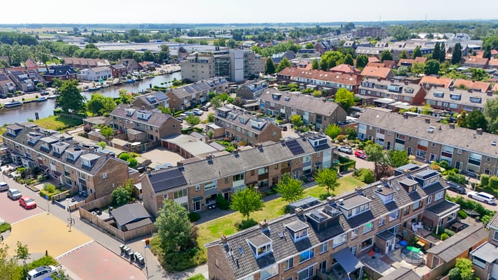 Foto 37 van van Linschotenstraat 12