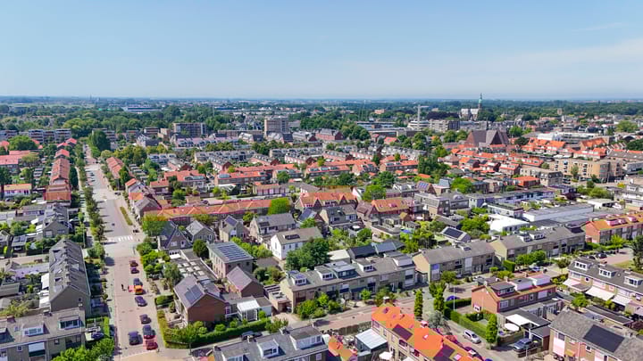 Foto 39 van van Linschotenstraat 12