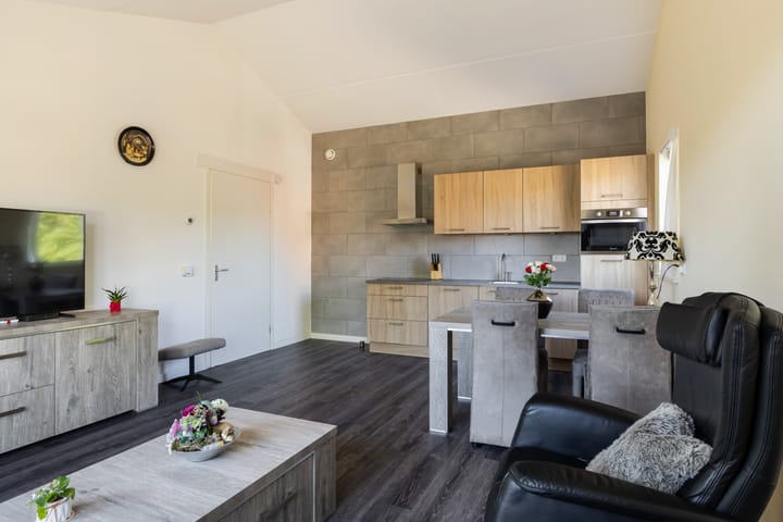 Foto 3 van Tepelenburgweg 3-24