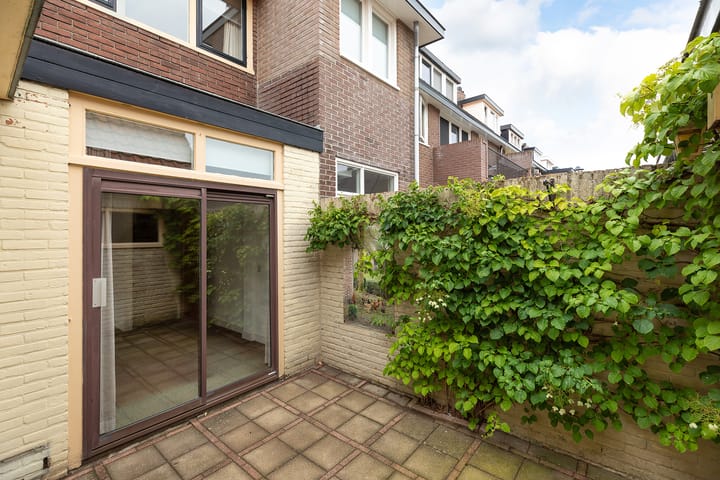 Foto 23 van Saturnusstraat 62