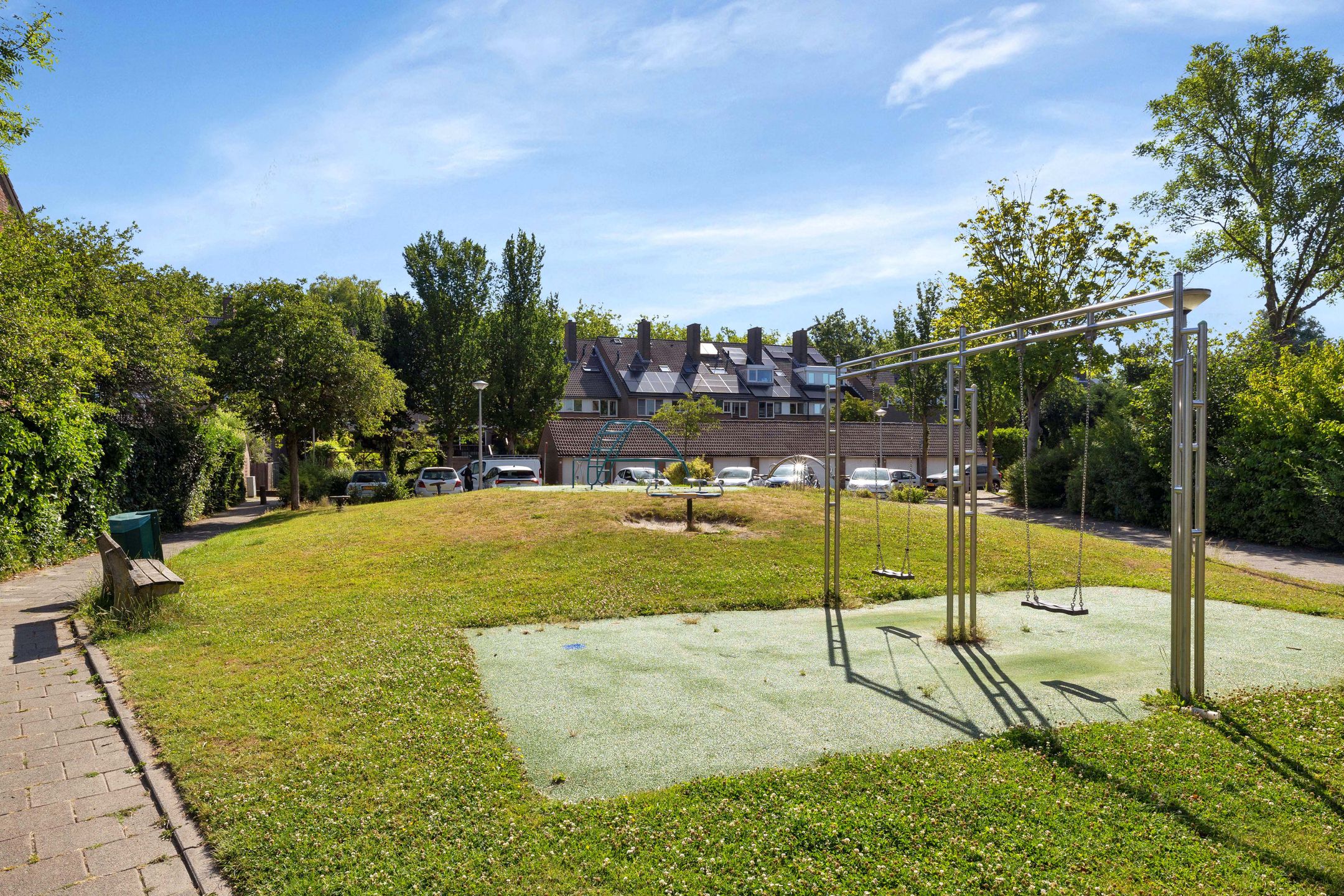 Photo 24 of Roterij 9