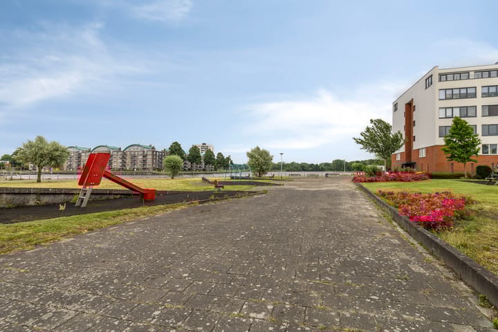 Foto 8 van M.L. Kingstraat 36