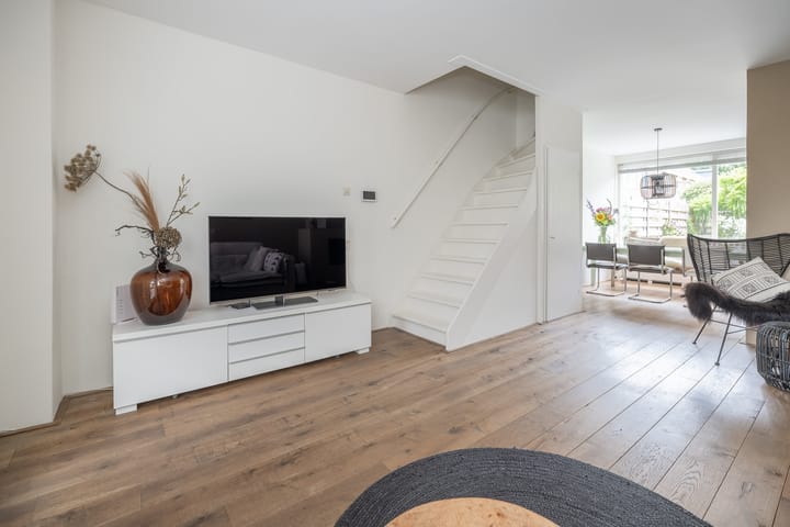 Foto 3 van Titus Brandsmastraat 31