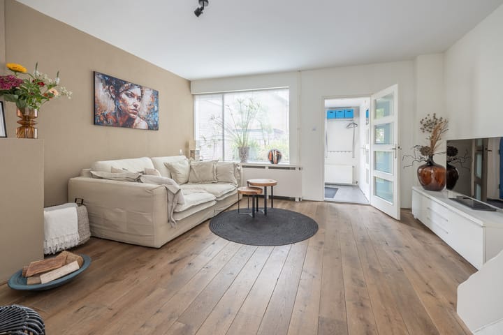 Foto 8 van Titus Brandsmastraat 31