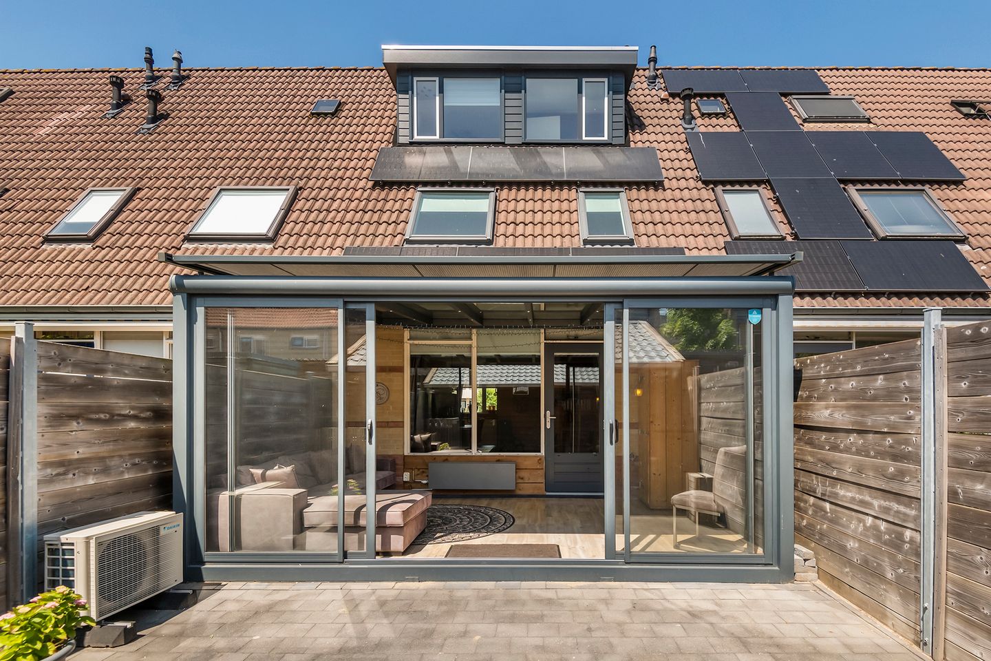 Foto 25 van Ereprijs 18