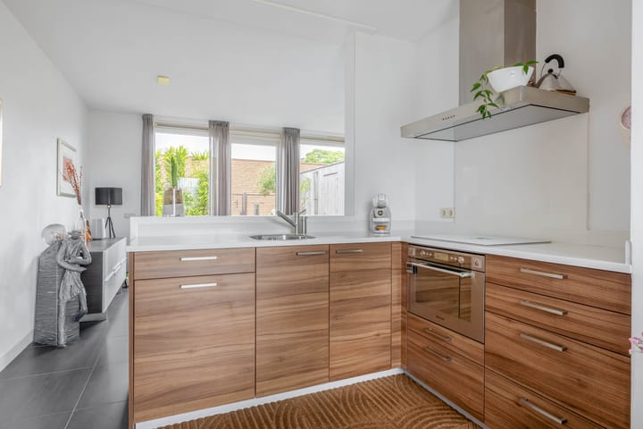 Photo 23 of Taftstraat 17