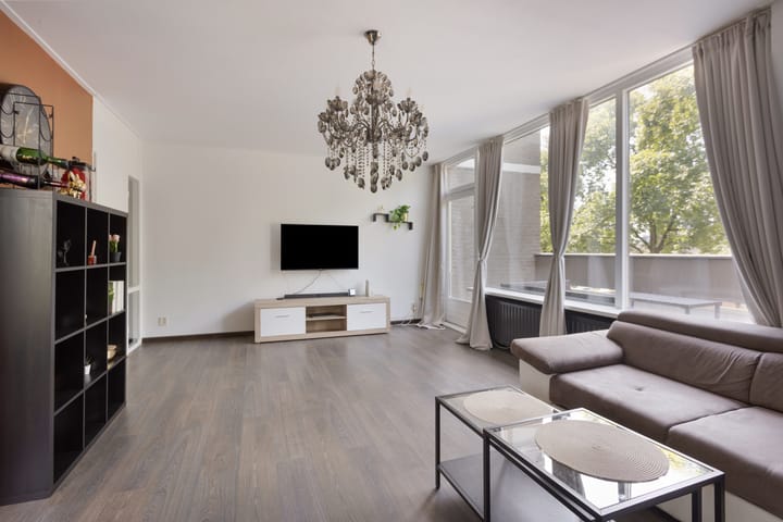 Photo 9 of Korfakker 24