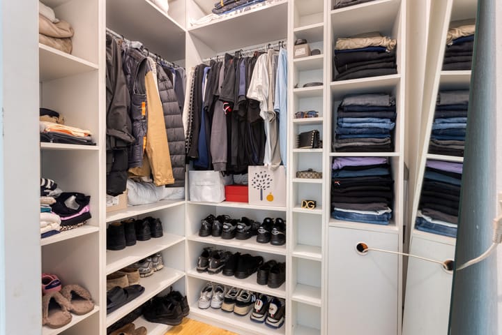 Photo 21 of Korfakker 24