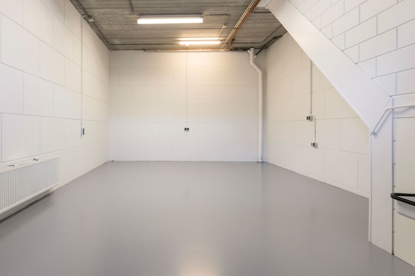 Bekijk foto 2 van A. van Leeuwenhoekweg 38-B8