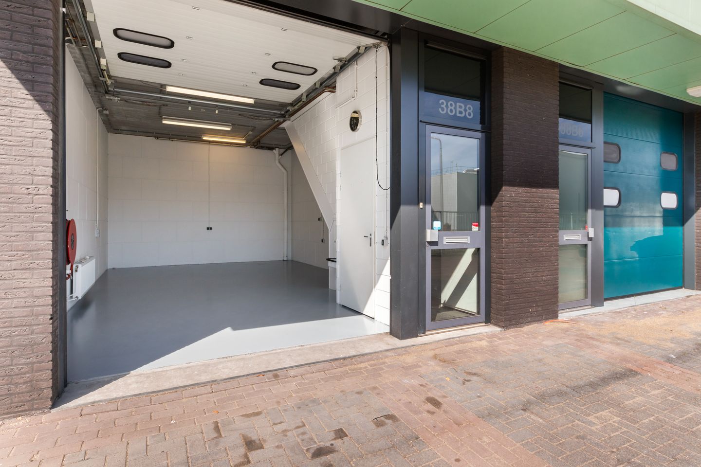 Bekijk foto 5 van A. van Leeuwenhoekweg 38-B8