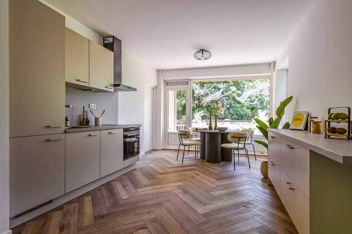 Foto 8 van Van Nijenrodeweg 402