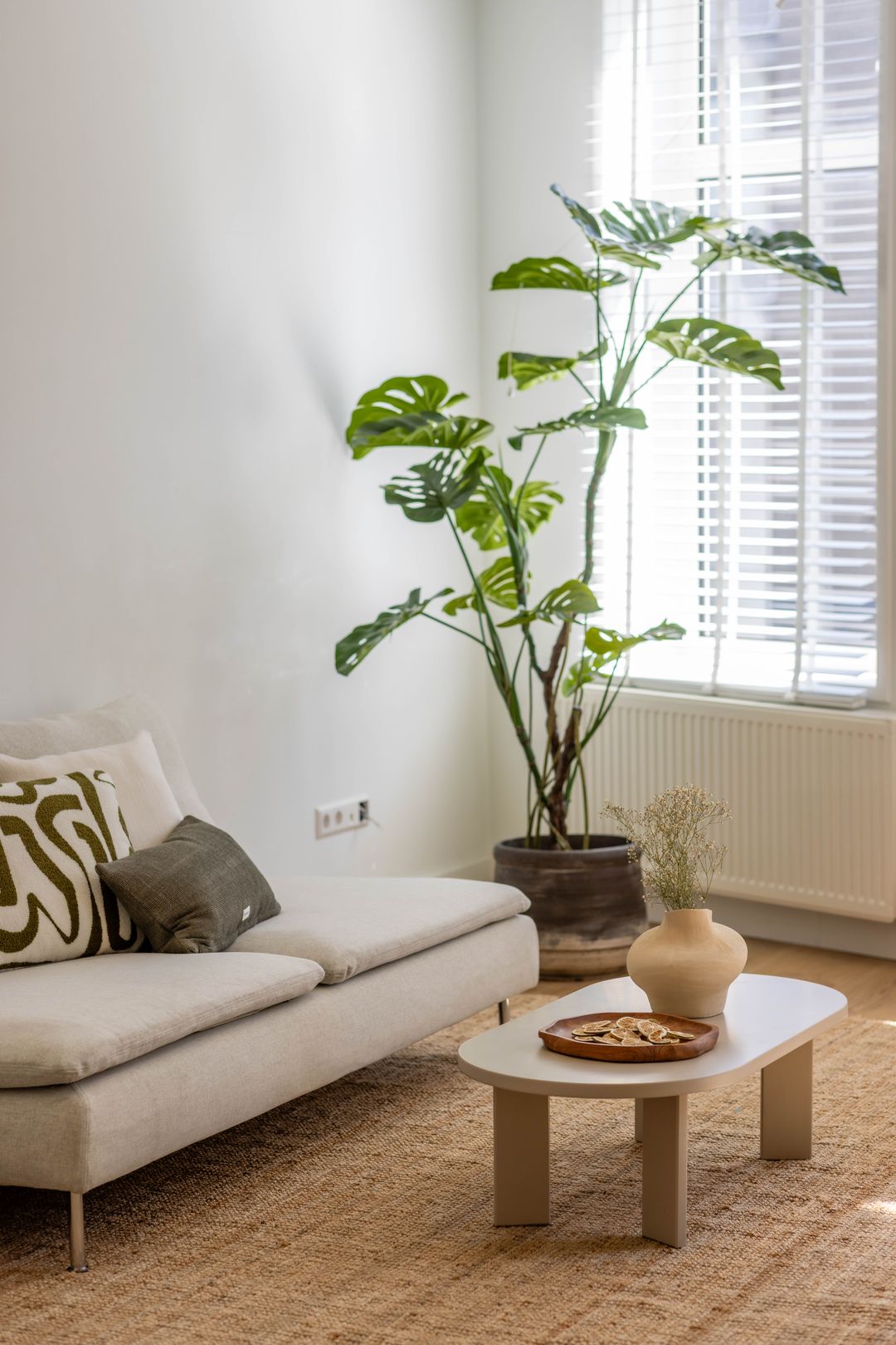 Photo 8 of Crooswijkseweg 85-A01