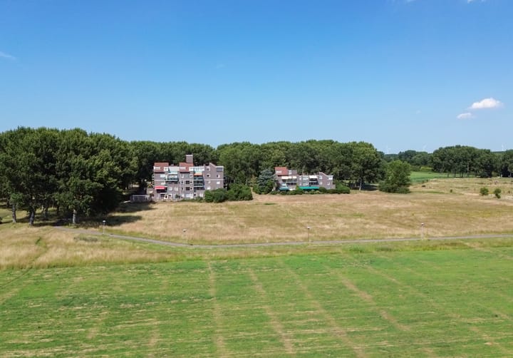 Foto 28 van Terpmeent 49