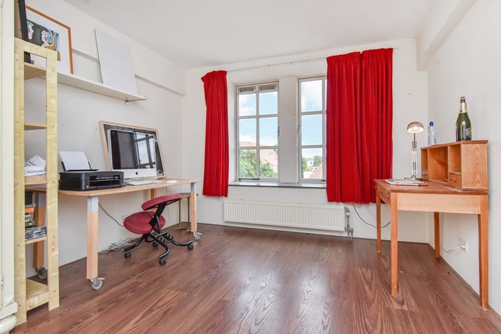 Foto 34 van Raam 114