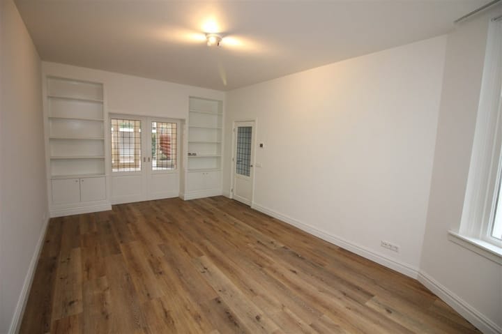 Foto 11 van Archimedesweg 44