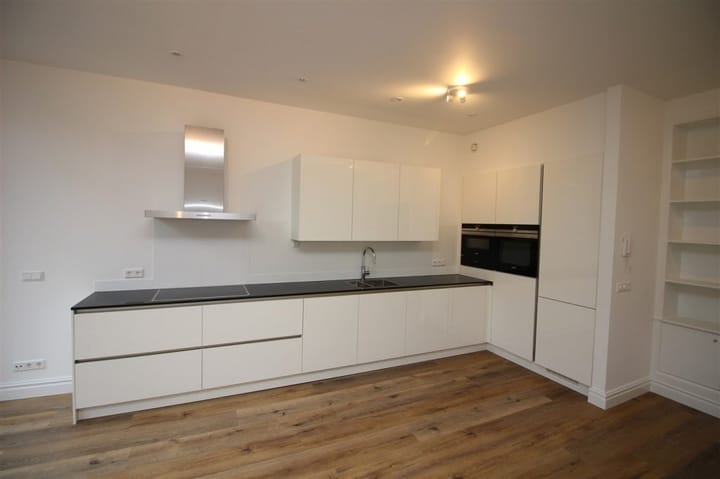 Foto 3 van Archimedesweg 44