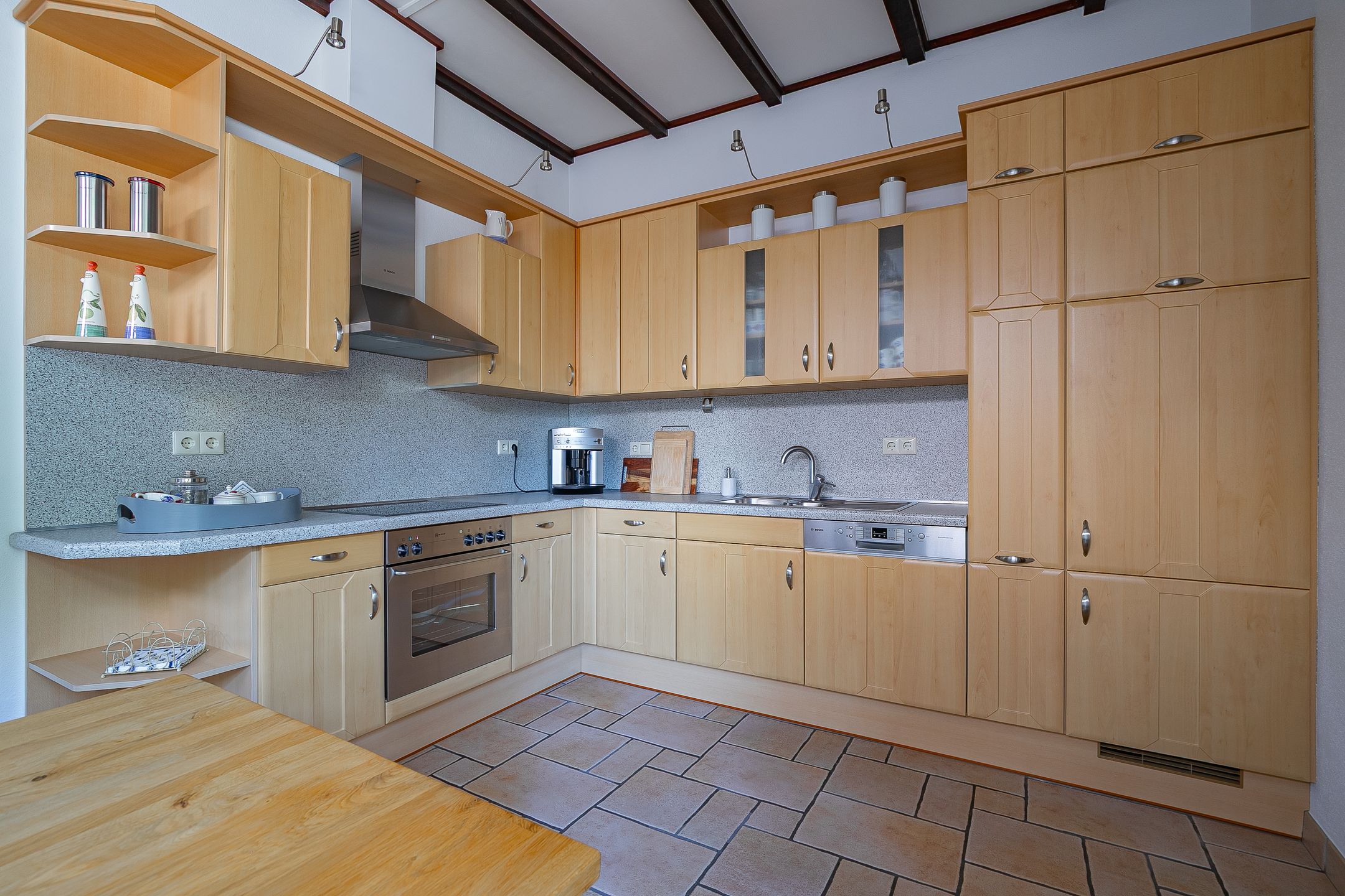 Foto 9 van Heiveldstraat 32