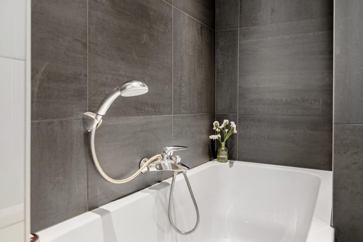 Foto 25 van Emmastraat 33-A